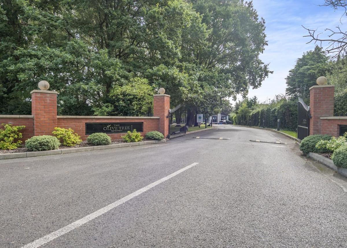 Alder Country Park Hotel นอร์ทวัลชัม ภายนอก รูปภาพ